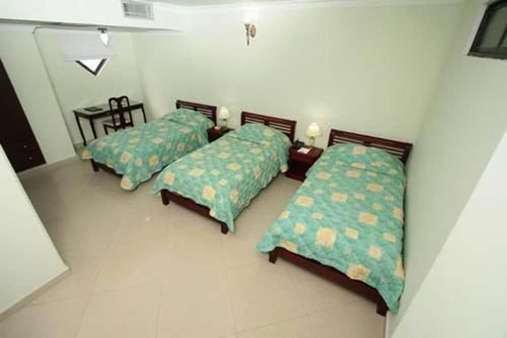 Hotel Intersuites บาร์รังกีญา ภายนอก รูปภาพ