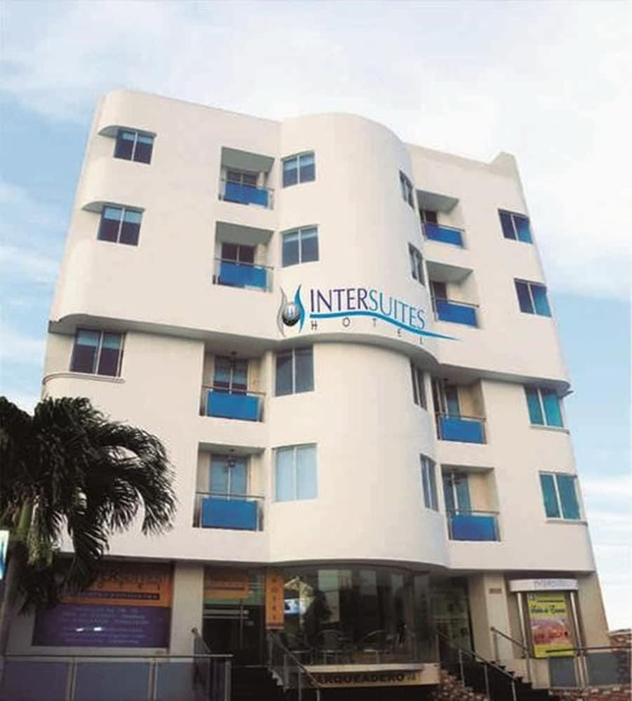 Hotel Intersuites บาร์รังกีญา ภายนอก รูปภาพ