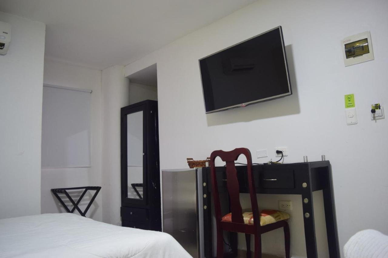 Hotel Intersuites บาร์รังกีญา ภายนอก รูปภาพ