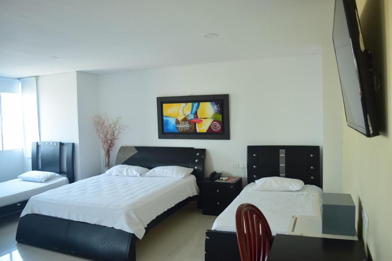 Hotel Intersuites บาร์รังกีญา ภายนอก รูปภาพ