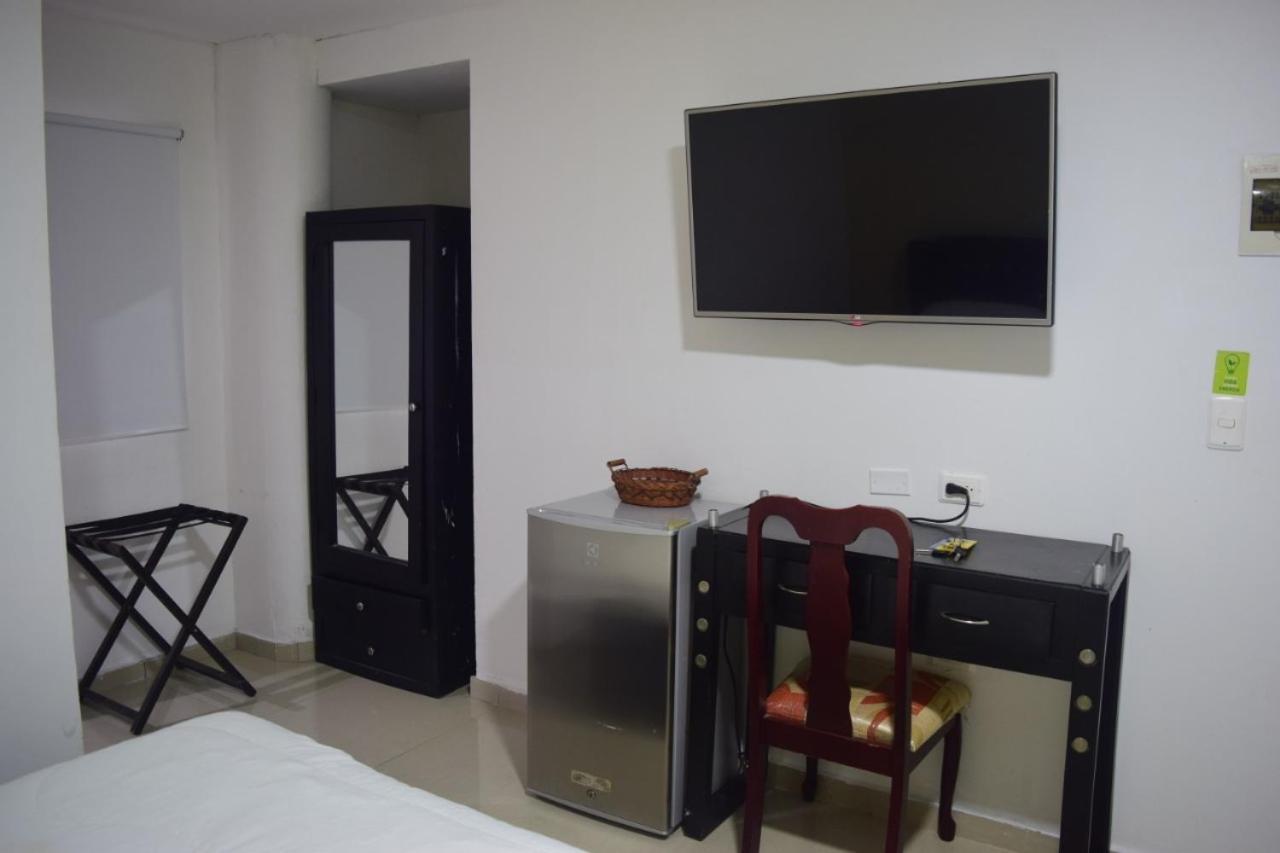 Hotel Intersuites บาร์รังกีญา ภายนอก รูปภาพ